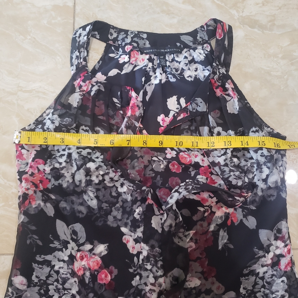 White House Black Market Floral Top - Picture 6 of 12